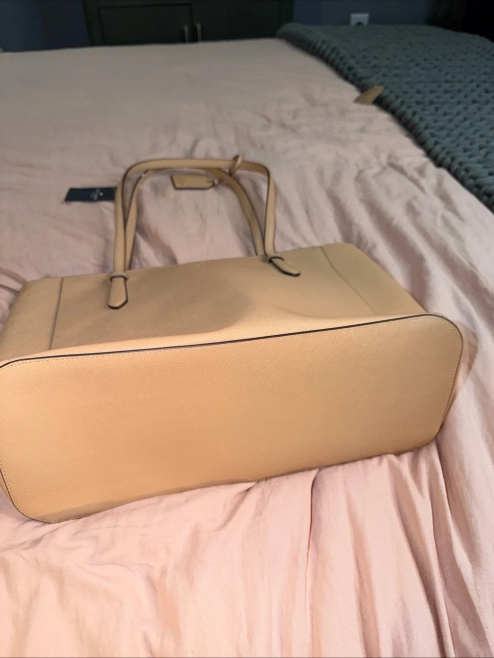 Kate Spade Schuyler Warm Beige Saffiano Tote K7354 NWT $359 Retail